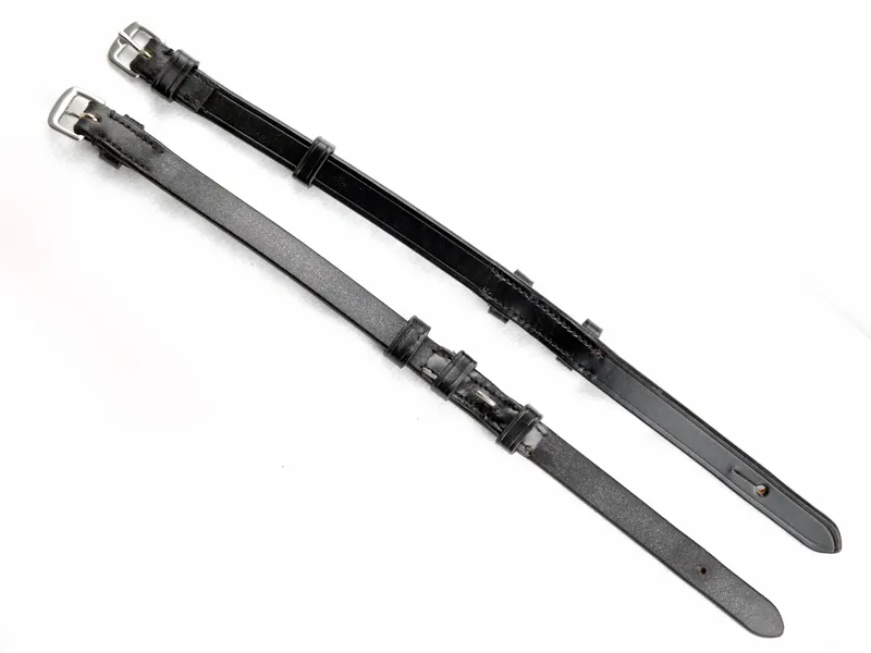 Ascot by Dever Cheek Pieces with Hook Fastening in Black-3